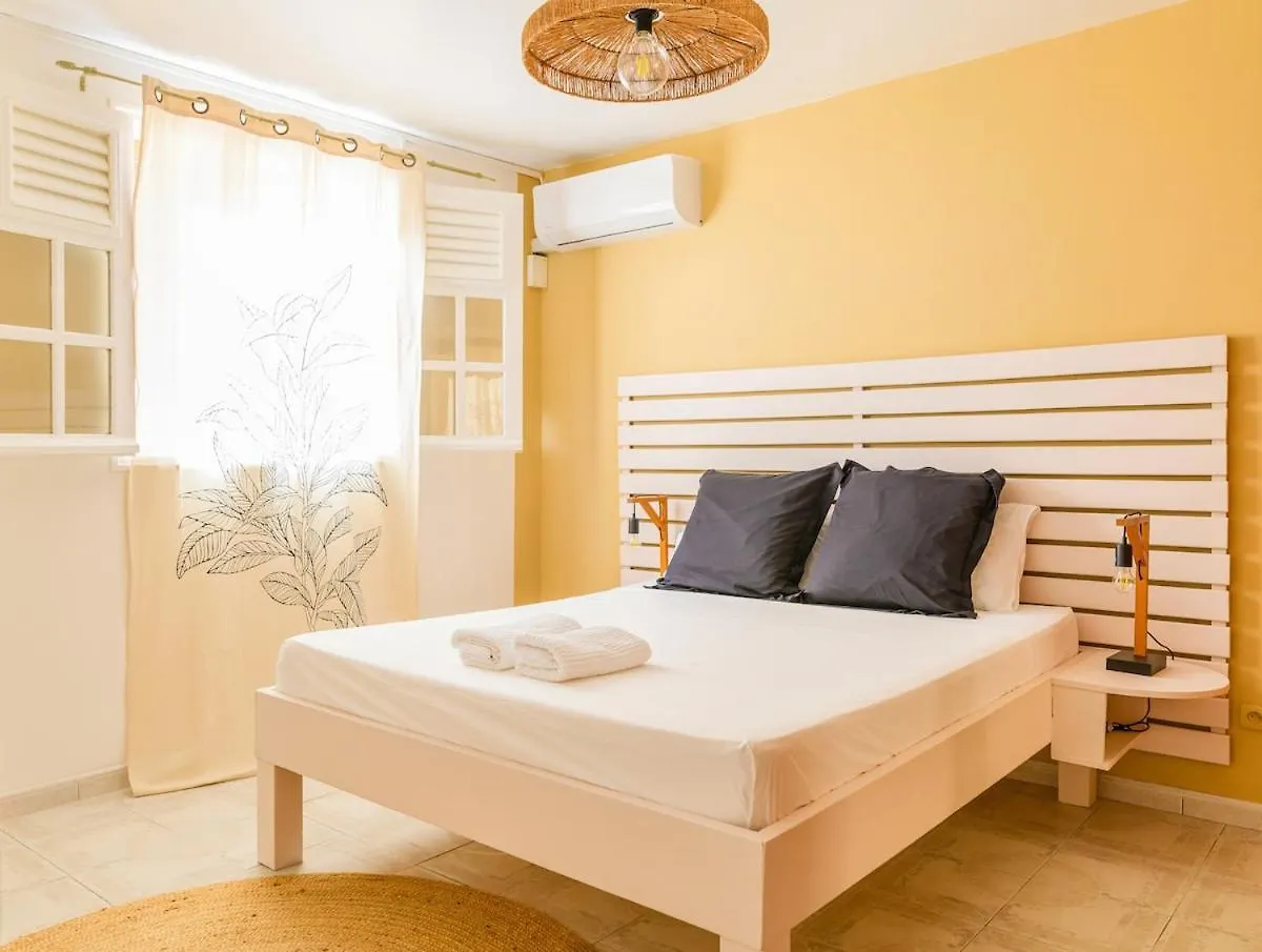 Villa Caryota, Le Marin مارتينيك